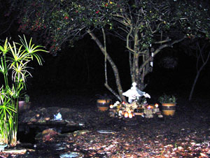 M'man Brigitte Altar & Pond